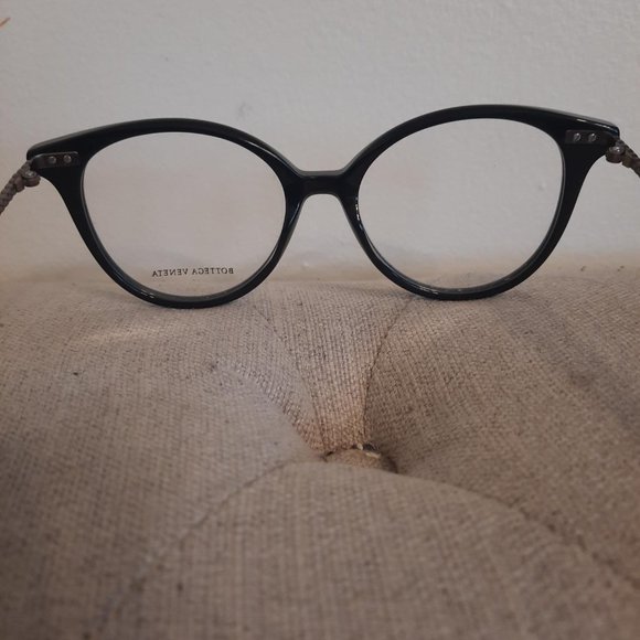 Bottega Veneta Glasses - Picture 9 of 11
